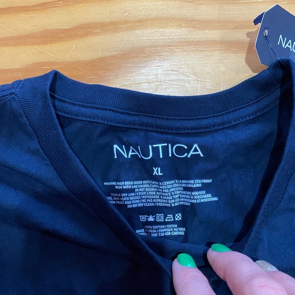 NWT Nautica‎ Shirt - Picture 3 of 3